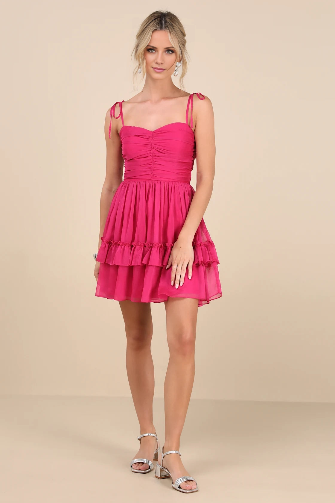 LANQI's vibrant chiffon pleated chicken heart collar with ruffled edges and adjustable shoulder straps Homecoming Dresses